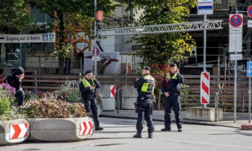 Kryebashkiakja e qytetit Herdeke të Gjermanisë e plagosur rëndë gjatë një sulmi me thikë