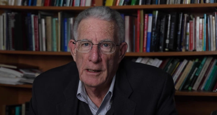 Д-р Сејфрид ексклузивно за МИА: Две „горива“ го хранат ракот, без нив тој не е можен, но има еден проблем...