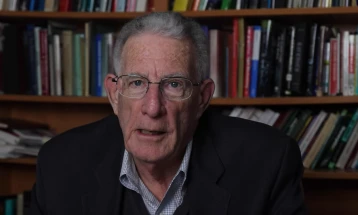 Д-р Сејфрид ексклузивно за МИА: Две „горива“ го хранат ракот, без нив тој не е можен, но има еден проблем...