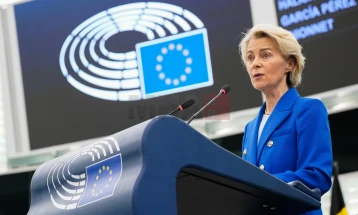 Фон дер Лајен: На нашето небо се случува нешто ново и опасно, се соочуваме со хибридна војна 