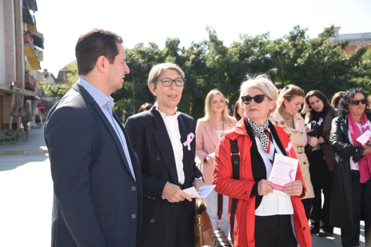 Tetori rozë në Gostivar – Valbon Limani premton 150 mamografi falas çdo vit për gratë