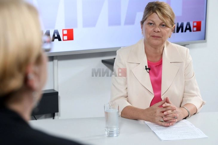 Шукова: БРТ системот е брзо, ефикасно и реално решение за Скопје