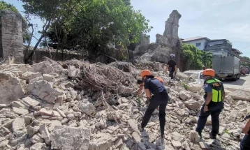 Tërmet i dytë i fuqishëm e goditi pjesën jugore të Filipinëve, në të parin e humbën jetën pesë persona