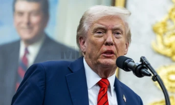 Трамп најави нови 100 отсто дополнителни царини за увозот од Кина