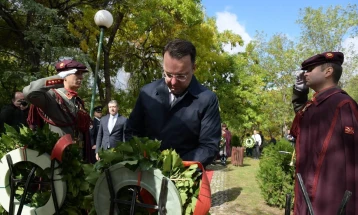Николоски: Не смееме да заборавиме зошто беше кренато востанието, против кого и против чија идеологија