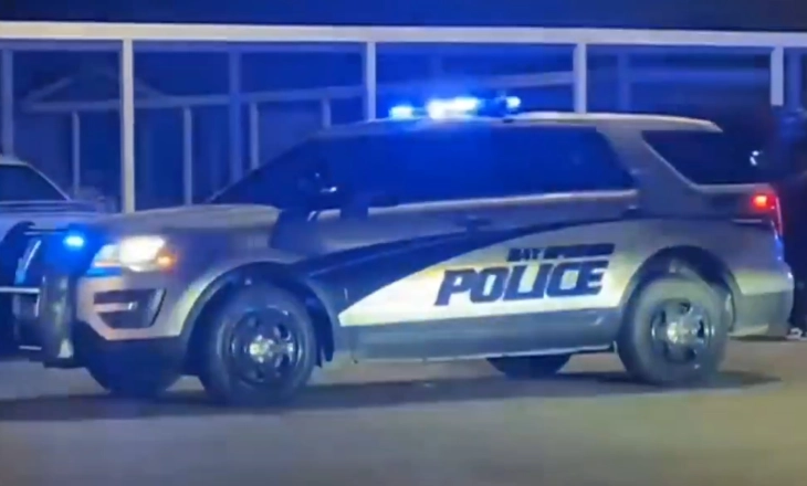 Најмалку четворица загинати и 12 повредени во пукање за време на прослава во Мисисипи