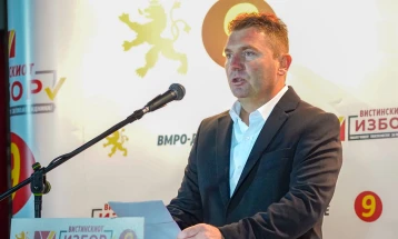 Граороски: Проширување на регионалниот пат Кривогаштани – Обршани – Воѓани – Боротино и решавање на проблемот со водоснабдување