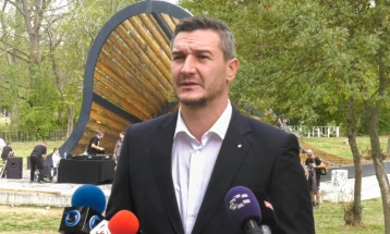 Trajanovski promises to reinstate Skopje Festival, rename City Park summer stage for Aki Rahimovski