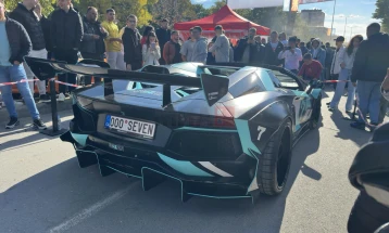 Фото галерија: Изложба на автомобили во Прилеп