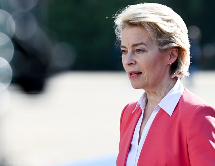 Почнува тридневната турнеја на Фон дер Лајен низ Западниот Балкан, в среда доаѓа во Скопје  