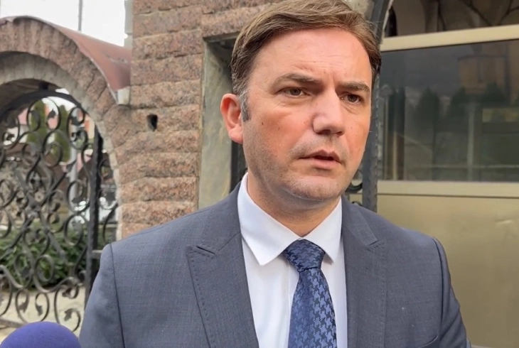 Османи: Преку европски фондови обезбедуваме историски буџет за реконструкција на фасадите во Чаир