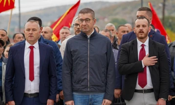 Андоновски: Реконструкција на градинката во Мелница и патот кон Врановци во општина Чашка