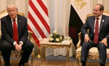 Sisi: E dija që Trampi ishte i vetmi i aftë për t'i dhënë fund luftës midis Izraelit dhe Hamasit