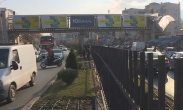 Меџити: Надвозникот на Бит Пазар ќе биде отстранет, официјален премин со семафори е конечното решение