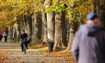 Mot me diell me temperatura deri 23 gradë
