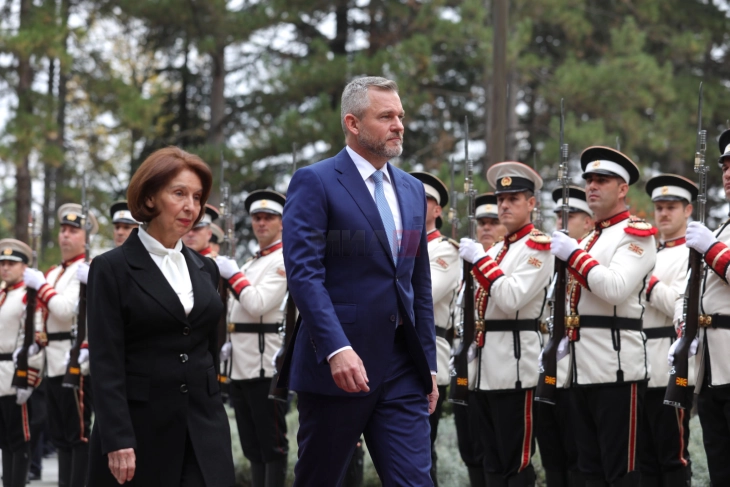 Сиљановска Давкова очекува и прашањето за спорот со Софија да биде отворено во разговорите со Фон дер Лајен