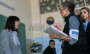 Gjithsej 1.341 vëzhgues vendorë dhe ndërkombëtarë do t'i ndjekin zgjedhjet lokale, KSHZ-ja fillon me dorëzimin e materialit zgjedhor