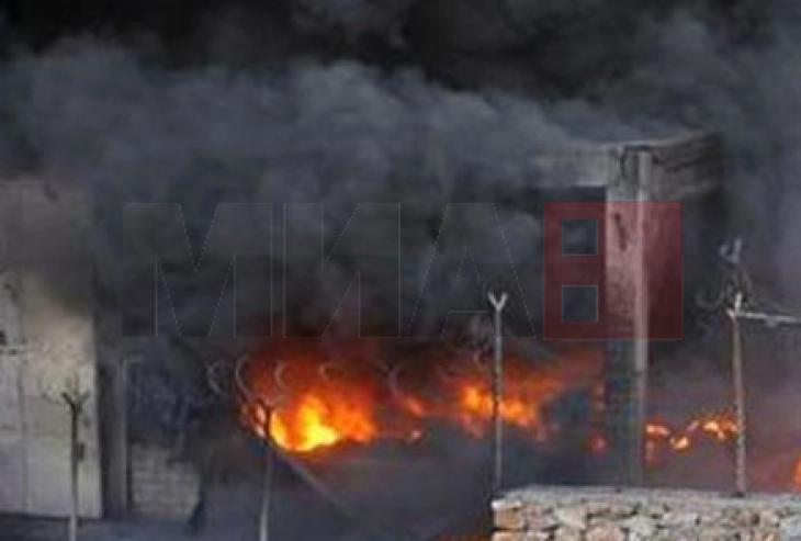 Nëntë punëtorë të tekstilit vdiqën nga zjarri në një fabrikë në Bangladesh