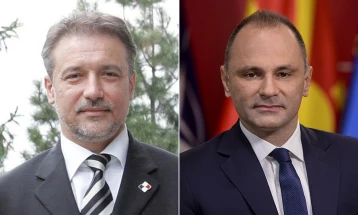 Филипче до Црвенковски: Или си СДСМ или не си