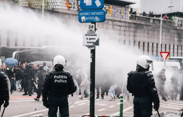 Покрената истрага против неколкумина насилни учесници на синдикалните протести во Брисел 