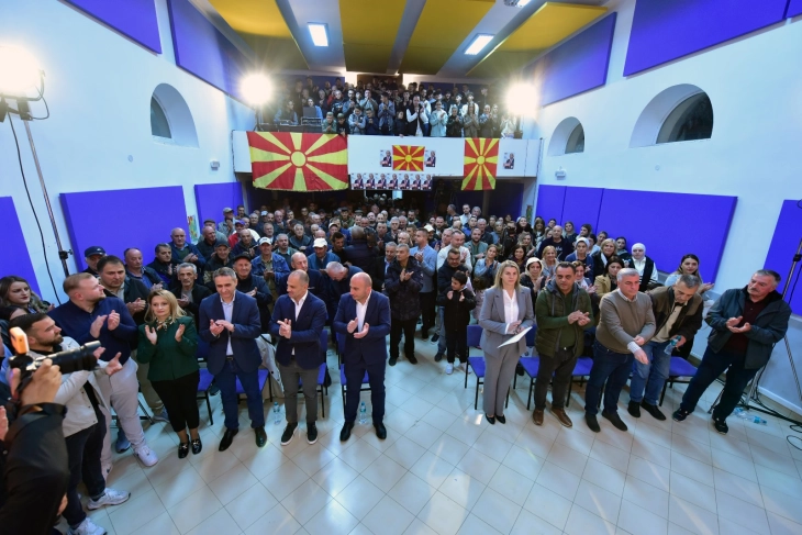 Филипче: До крајот на годината ќе недостасуваат 1,4 милијарди евра  да се исплатат плати, пензии и социјална помош