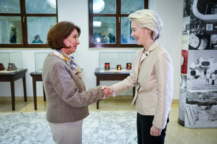 Siljanovska Davkova meets von der Leyen