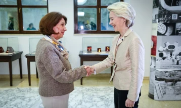 Siljanovska Davkova meets von der Leyen