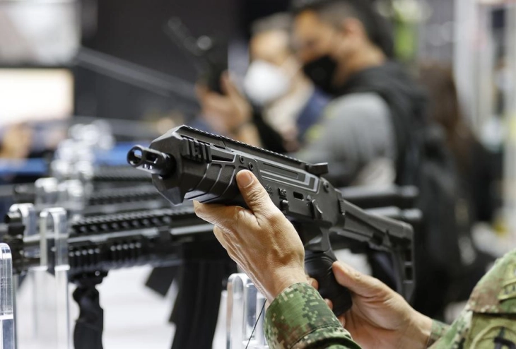 Politiko: BE-ja ka pesë vjet kohë për t'u përgatitur për luftë