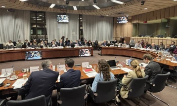 ЕП и земјите членки постигнаа компромис за Програмата за европската одбранбена индустрија 