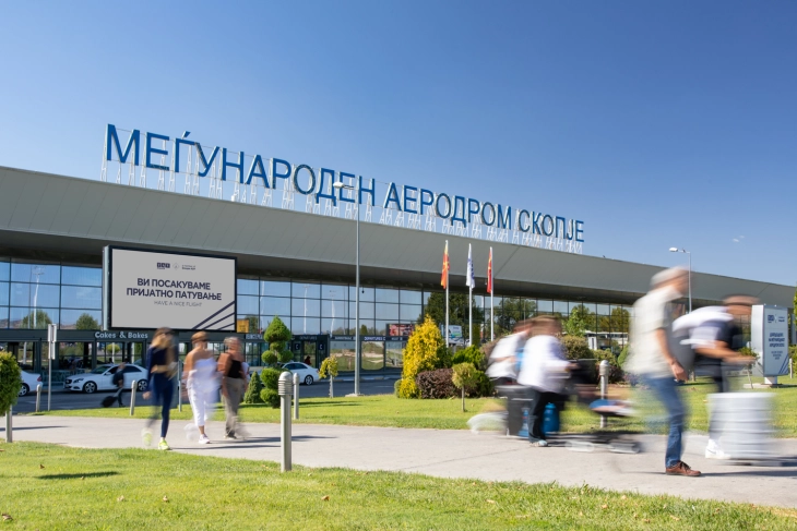 Зголемување од шест осто на бројот на патници на Меѓународниот аеродром Скопје и Аеродромот „Свети Апостол Павле“ во Охрид