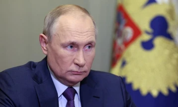 ЕК: Путин може да патува во Будимпешта и покрај санкциите и налогот за апсење