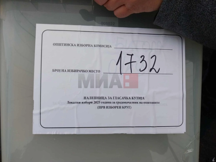 Гласањето на болните и изнемоштените во десетте општини од Југоистокот се одвива без проблеми