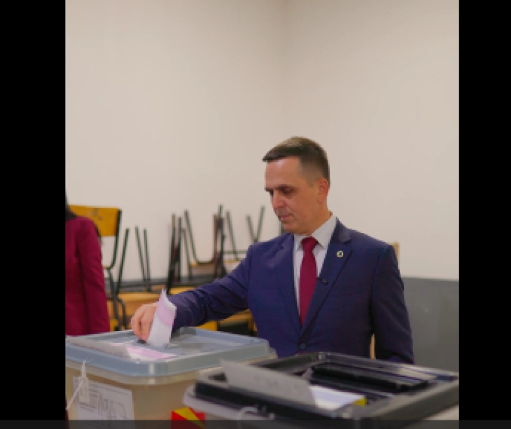 Vlen Tetovo mayor candidate Bilal Kasami's media statement after voting