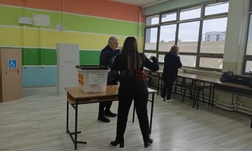 До 15:00 часот излезеноста во Дебар 24 отсто, во Центар Жупа 17,12 проценти