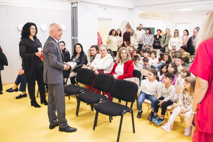 Градоначалникот Тони Коњановски отвори нова детска градинка во Битола