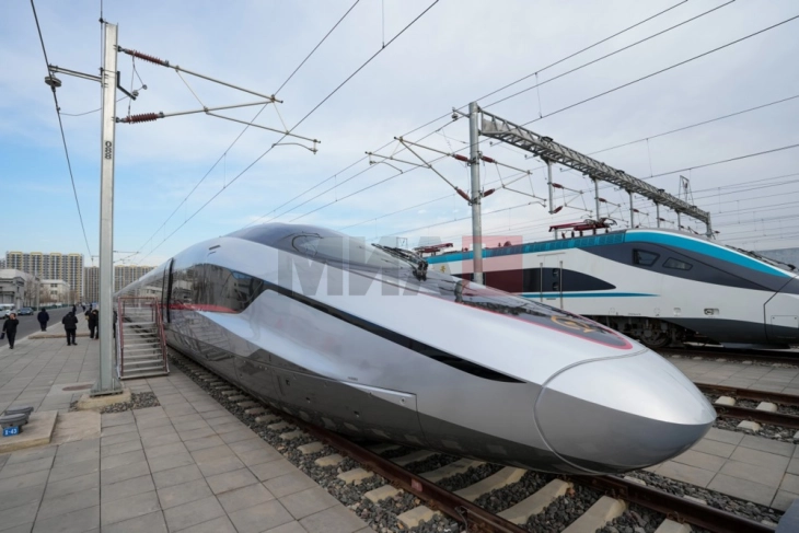 Најбрзиот воз во светот достигна 453 км/ч, пробните возења продолжуваат