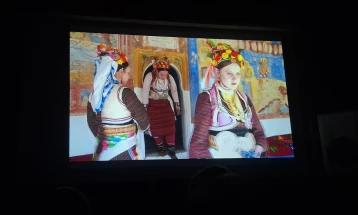 Две награди на ДФНФ 2025 за остварувања во продукција на етнокореолошката дејност на Домот на културата од Гевгелија