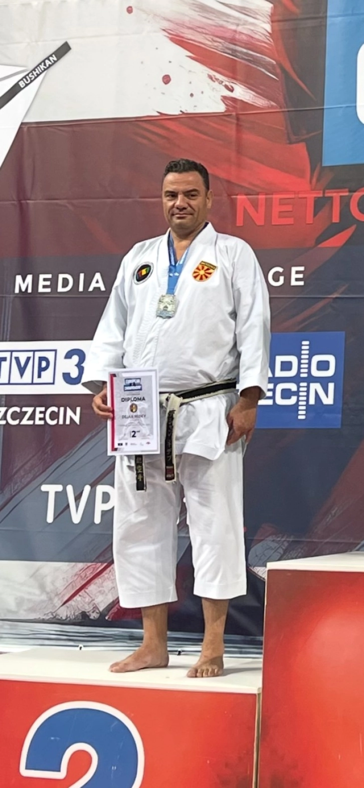 Европско сребро за Недев на местото каде го имаше првиот меѓународен настап