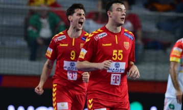 Петар Атанасијевиќ место Манасков во репрезентацијата