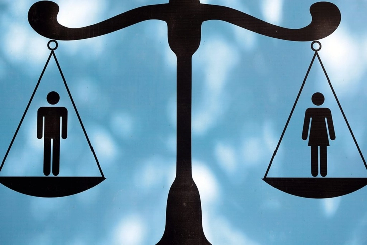 Tryezë e rrumbullakët 