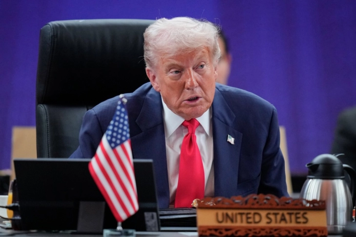 Trampi: Shumë shpejtë do ta zgjidh krizën ndërmjet Afganistanit dhe Pakistanit