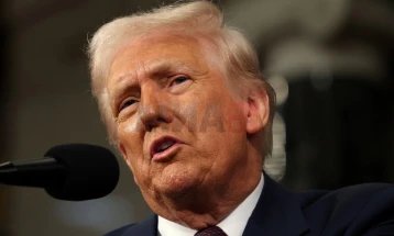 Трамп: Би се сретнал со Ким Џонг Ун ако сака, можеби би ја продолжил турнејата