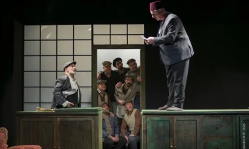 МНТ со „Народен пратеник“ ја освои главната награда на фестивалот „Борини позоришни дани“ во Србија