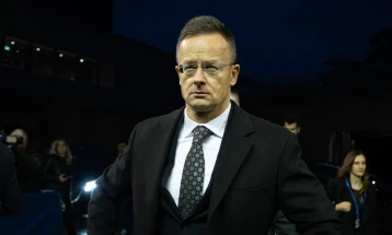 Сијарто: Глобалната ситуација може да се подобри само ако земјите се вратат на дипломатијата и дијалогот