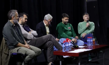 Белградската претстава „Повеќе од игра“ на фестивалот РУТА во Драмски театар-Скопје