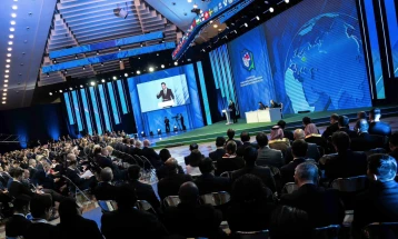 Сијарто: Унгарија сака сојуз со Чешка и Словачка