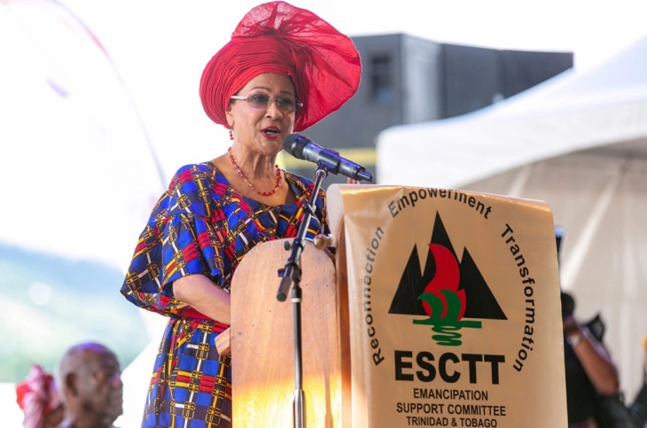 Парламентот на Венецуела ја прогласи премиерката на Тринидад и Тобаго за персона нон грата