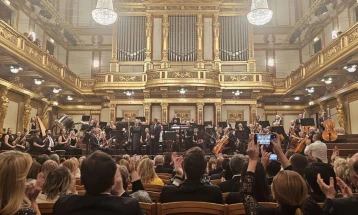 Македонската филхармонија и Дурловски со триумф во Златната сала на Музикферајн во Виена