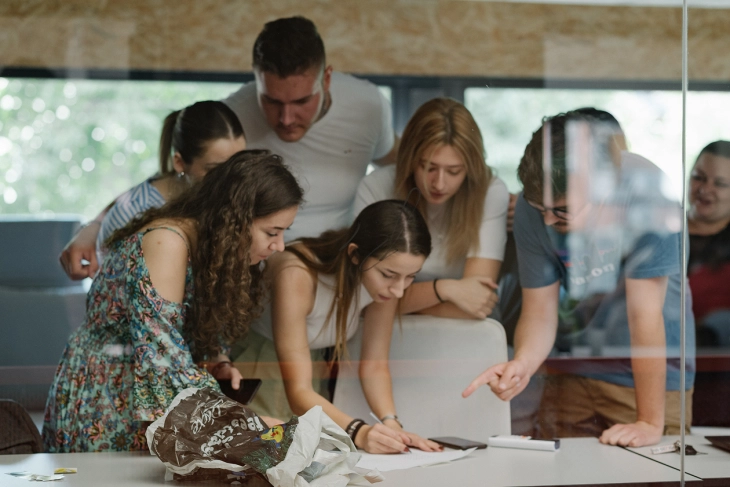 Избрани 50 најдобри средношколски идеи – започна трката за милион денари