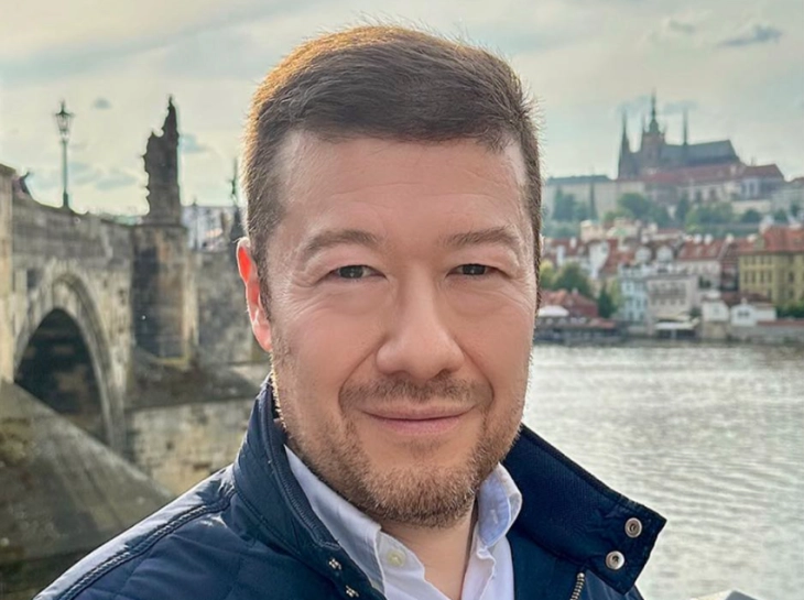 Лидерот на крајната десница Томио Окамура номиниран за претседател на чешкиот парламент